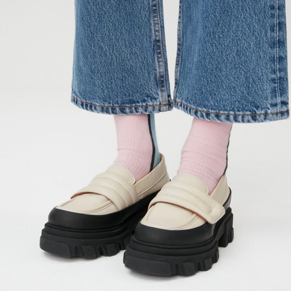 GANNI Off-White Leather Chunky Padded Loafers in Oyster Gray Women’s Size 8.5/39 - Picture 3 of 15